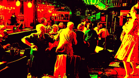 Мы ищем ВОКАЛИСТКУ во второй состав группы ХОРОШИЕ ДЕВЧАТА.